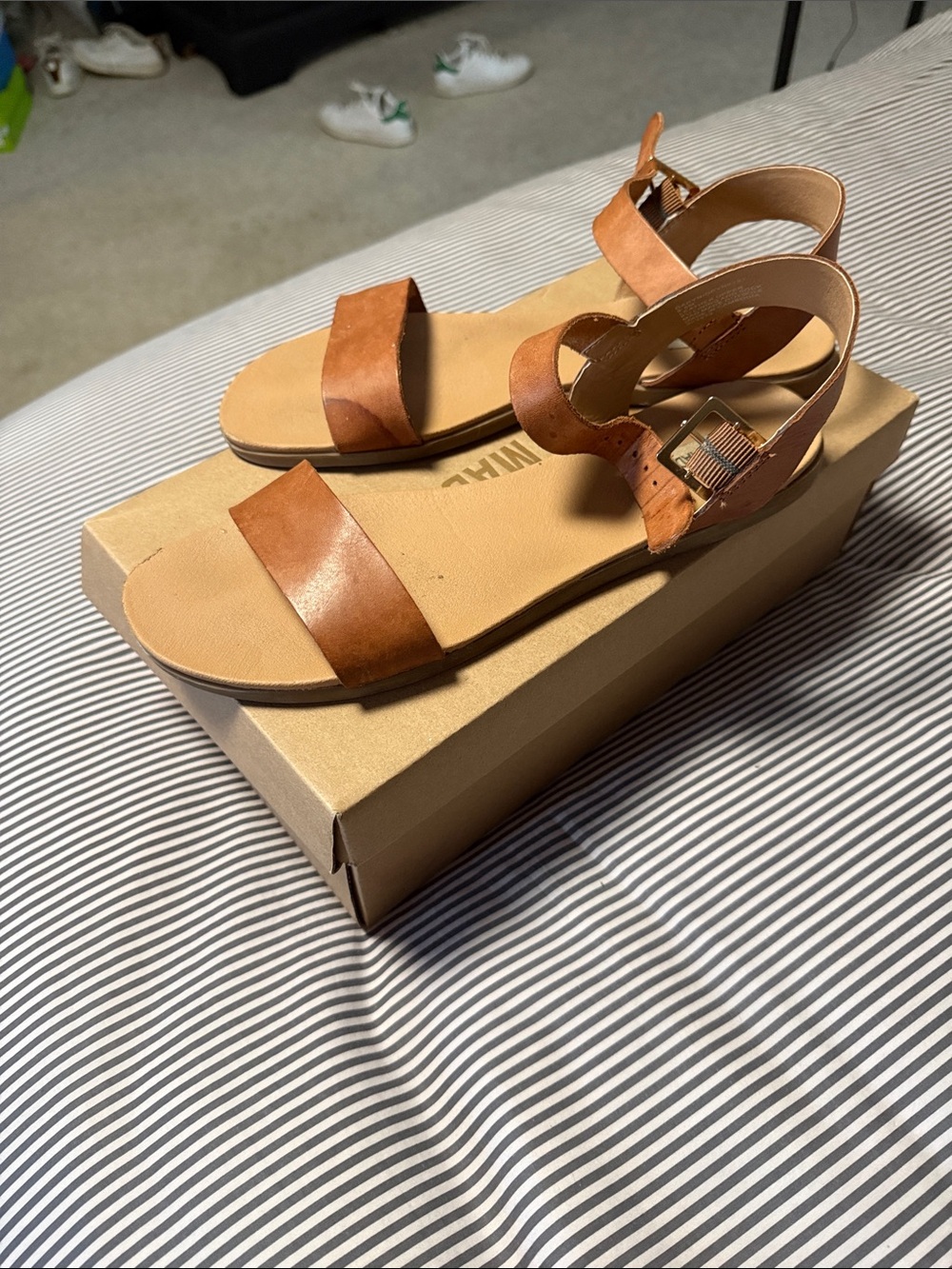 Women’s Steve Maddens sandals size 9.5